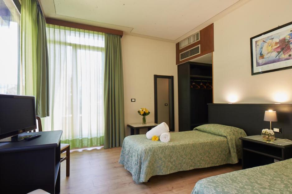 拉戈佛得角酒店 Serravalle Pistoiese 外观 照片
